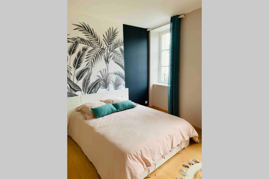 La Roseraie De L Arguenon, Appartement Charmant Centre Ville Jugon-les-Lacs المظهر الخارجي الصورة